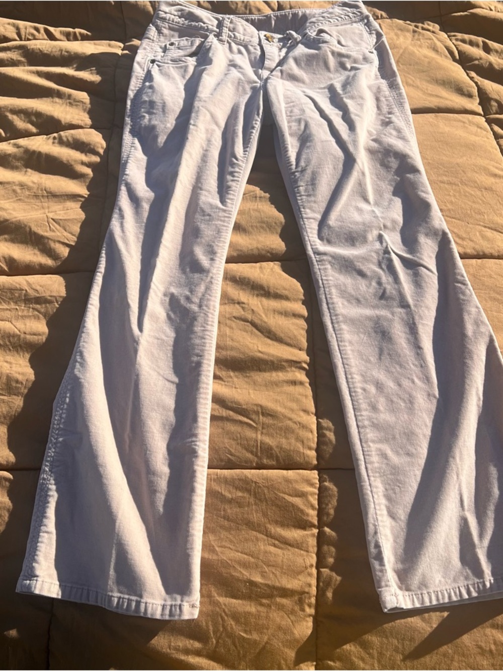 Mixit Y2K Cream Velvet Stretch Jeans Size Petite 6 Small Hole See all photos